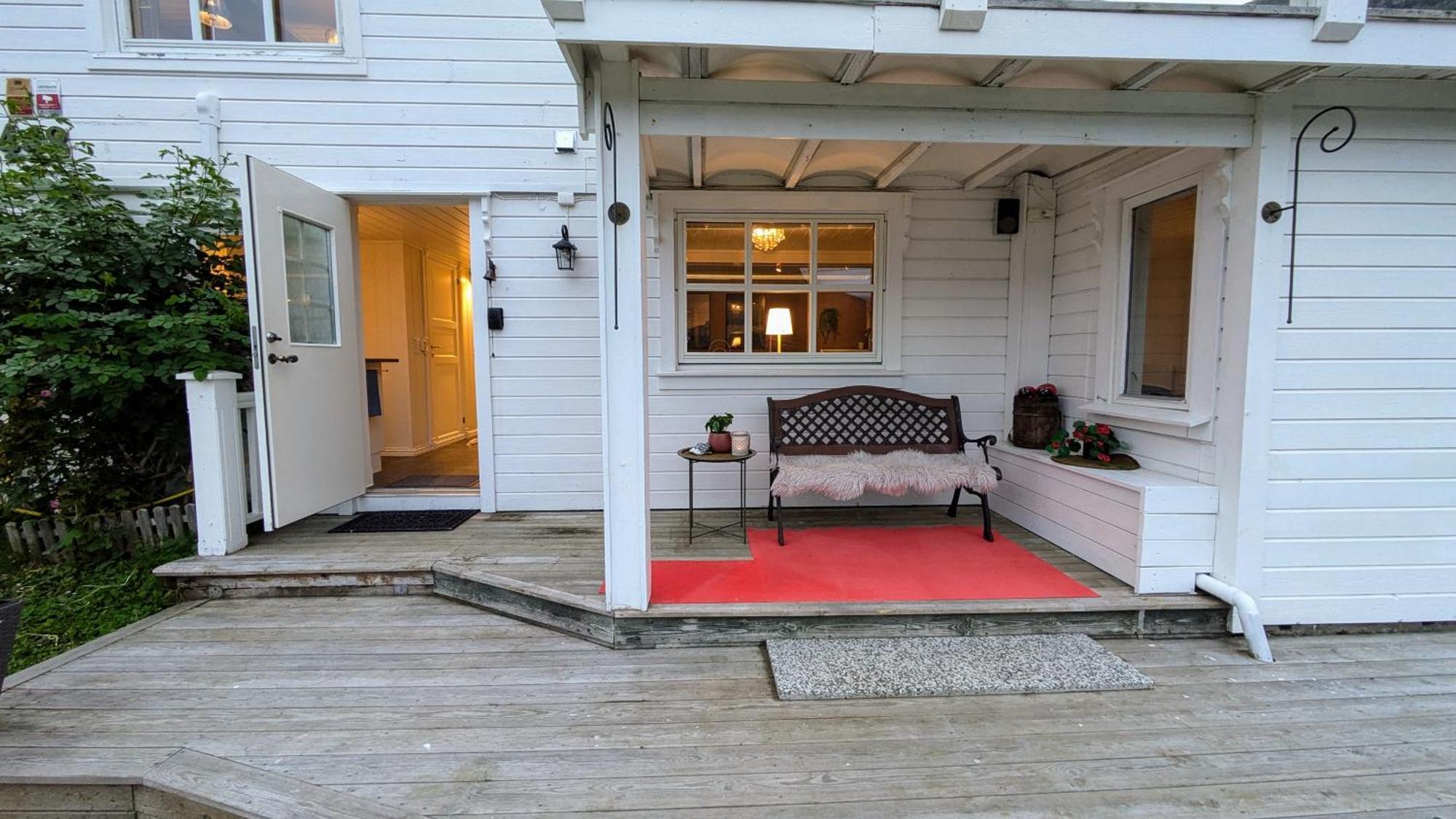 Exclusive And Cosy! Sea And Mountian View - Superfast Wifi, Washer And More Included Sortland Eksteriør bilde
